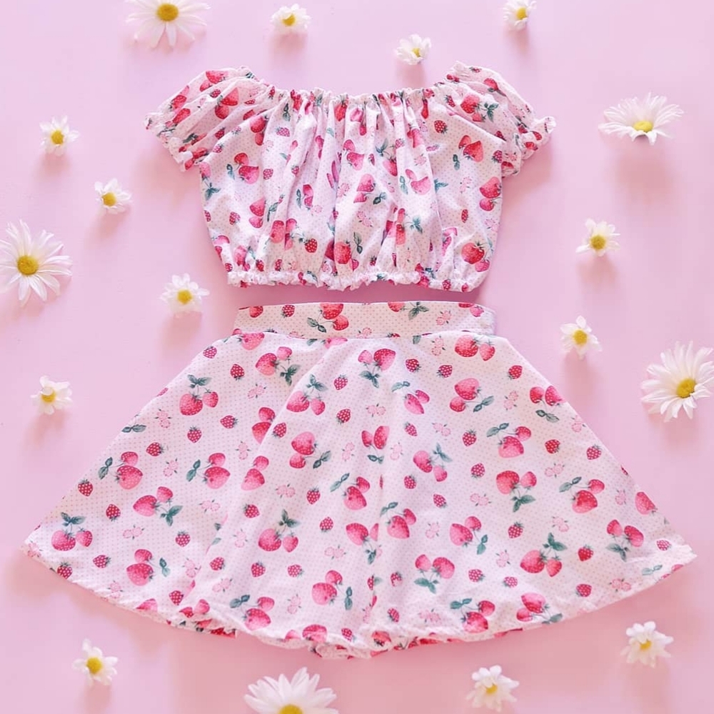 BonneChanceCollections 2pc Strawberry Shortcake